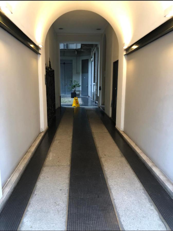 Casa Vercelli Delizioso Bilocale Moderno Nella Vecchia Milano Exterior foto